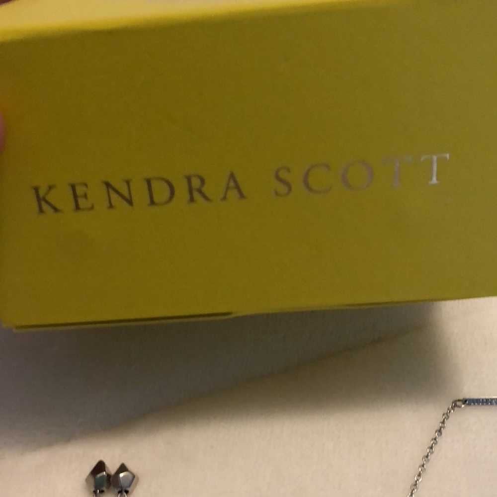 Kendra Scott set - Picture 5 of 5